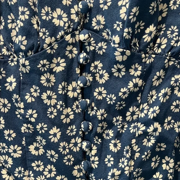 Reformation Blue Floral Blouse - Picture 4 of 6